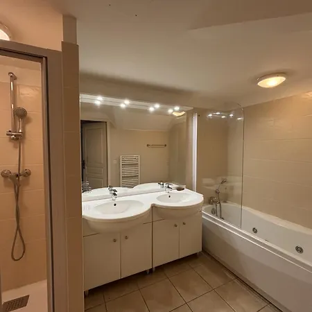 Апартаменты Superbe En Hyper Centre, Proche Plage, Linge Et Menage Inclus