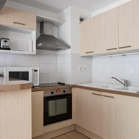 Superbe En Hyper Centre, Proche Plage, Linge Et Ménage Inclus Appartamento *