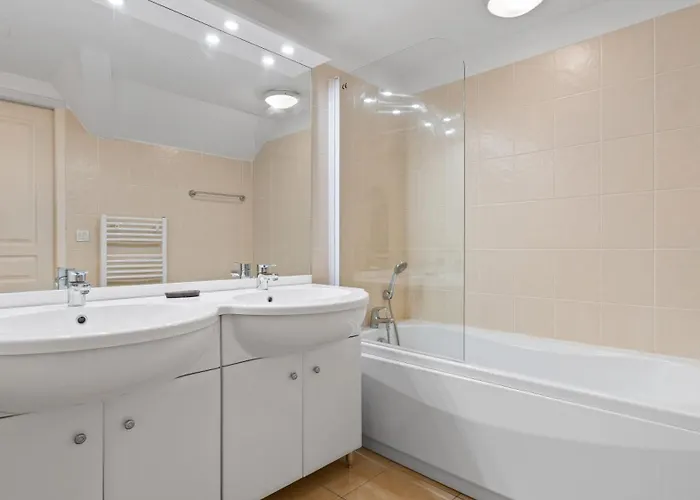 Superbe En Hyper Centre, Proche Plage, Linge Et Menage Inclus Апартаменты *